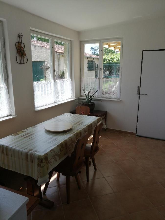 U Ladi Apartment Bulhary Exterior photo